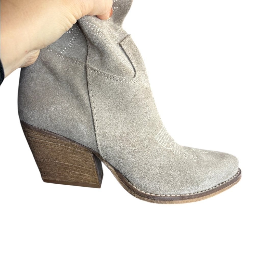 KALI shoes women’s Tan Suede western Boots sz 38 preloved like new - Picture 15 of 16